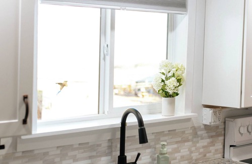Naples House | Newly Remodeled My Little Dream House with Spectacular Views of Split Mountain