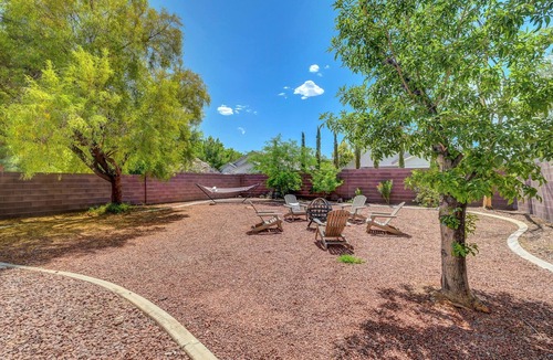 Summerlin South House | Newly Remodeled Swanky Summerlin Oasis, Near Strip & Golf, Yard