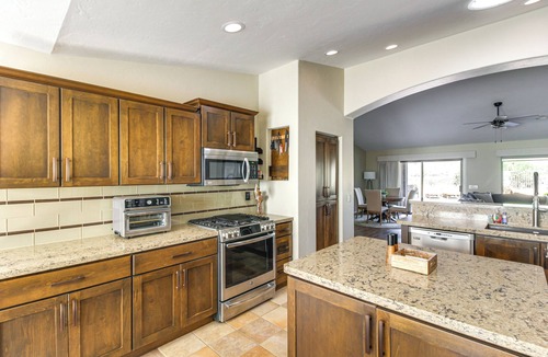 Saddlebrooke House | Newly Renovated Home w/Pool Access in Tucson!