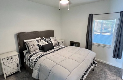 Yreka House | Newly renovated in in downtown Yreka, near hospital