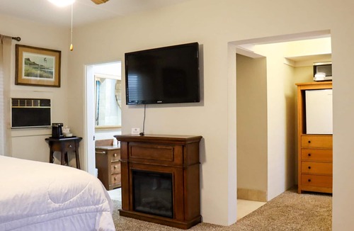 San Andreas Hotel | Newly Renovated Warm and Cozy Lodge at Gold Country Inn