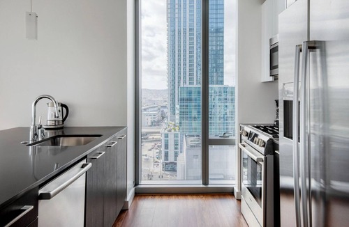 Rincon Hill Apartment | Nice Rincon Hill 1BR w/Pool & Yoga, nr Tech Hub & Shops, by Blueground
