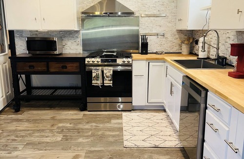 Lower Kingsbury House | Nvh0650 - Woodland Escape 2 Bedroom Home