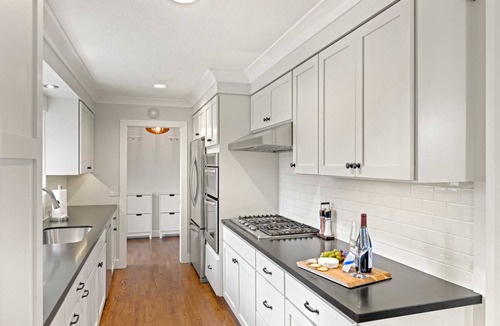 Hatton Fields House | Oak Place Too: Beautiful Updated 4 bedroom 3 1/2 Bath in Carmel