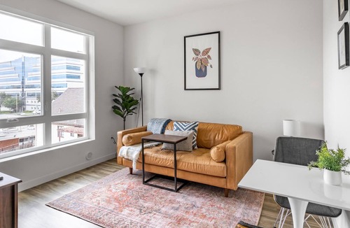 Oakland Ave - Harrison St Apartment | Oakland 1BR with Modern Furnishings Near BART
