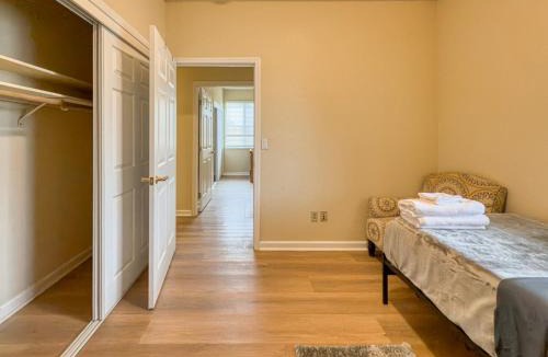 Oakley House | Oakley Bay Area Haven