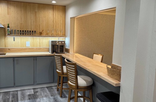 Oakridge Apartment | Oakridge Adventure Basecamp