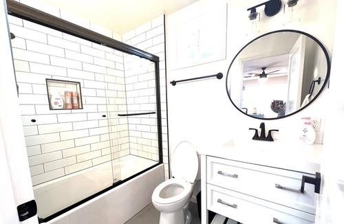 Ashland Apartment | Oasis Away from Home - Newly remodeled & 5 Min to Downtown