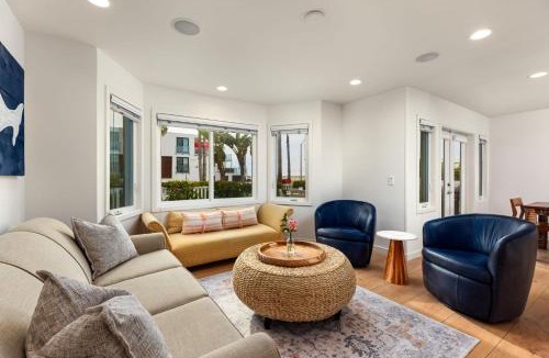 Ocean Beach House | OB Cottage Beach Views