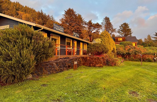 Yachats Apartment | Ocean Cove Inn #1 - Ocean View