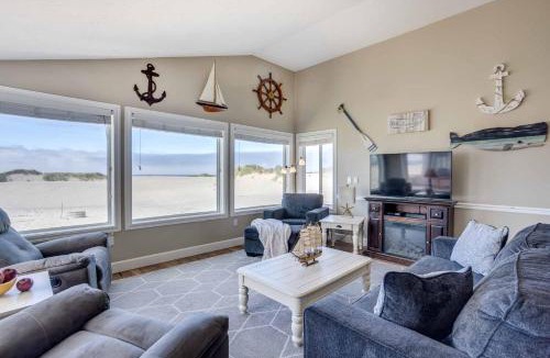 Bayshore House | Ocean Front 2BR, 2BA Home! - A Shore Thing!