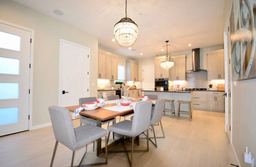 Imperial Beach House | Ocean view 3-Bedroom just steps from the sand