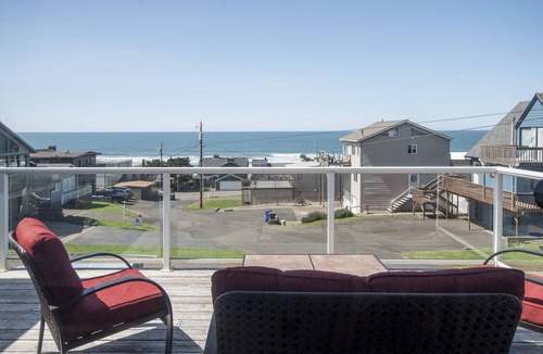 Roads End House | Ocean View at Roads End in Lincoln City