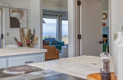 Yachats House | Ocean View Home, Sauna Includes Resort Amenities: Beach Access, Indoor Pool, Res