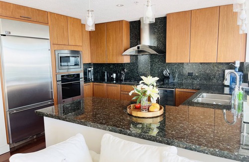 San Diego Condo | Ocean View Penthouse - Hot Tub, fire pit on 2 Decks