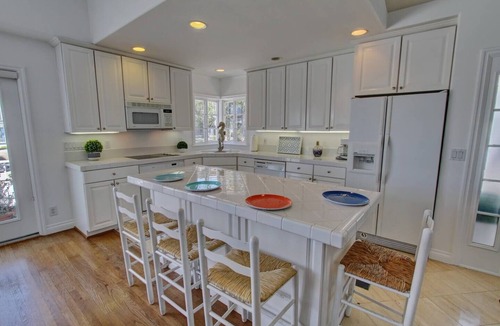 Corona del Mar House | Ocean Views Corona Del Mar 2BR/1.5BA, AC Bikes !