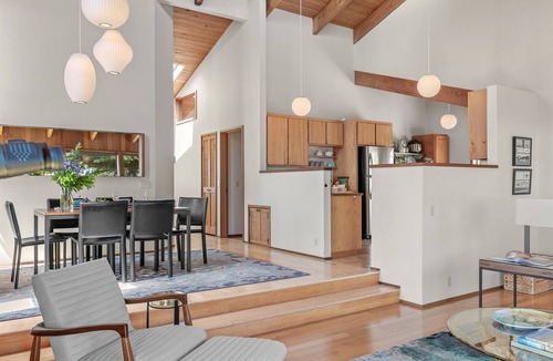 Sea Ranch House | Oceanfront HotTub GourmetKitchen DogFriendly Golf
