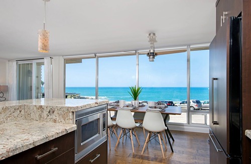 Village of La Jolla Condo | Oceanfront Luxury: Your Seaside Sanctuary in La Jolla