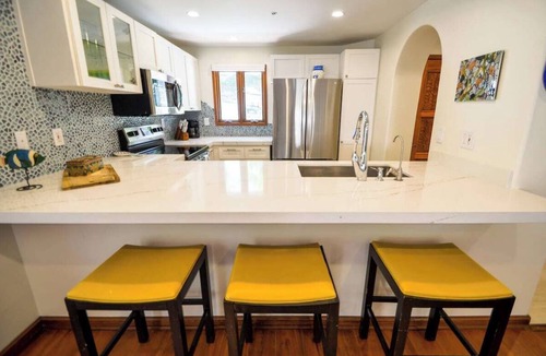 Avalon Condo | Oceanfront view, plus corner patio and golf cart