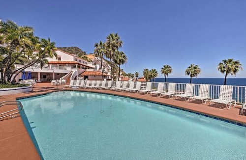 Avalon Condo | Oceanfront villa w/One of a kind Amazing View!
