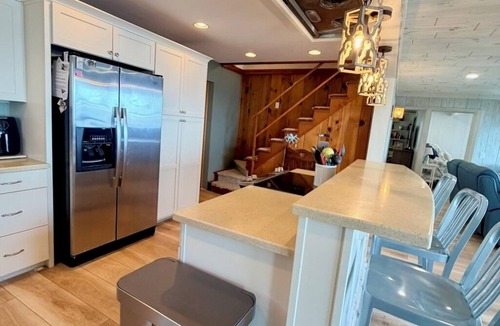 Yachats Cottage | Oceanfront Yachats Retreat with Private Beach Access for 30+ Night Stays