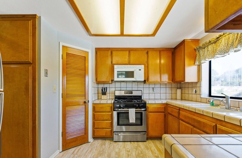 Oceano House | Oceano Getaway with Large Deck | Walk to Beach & Restaurants