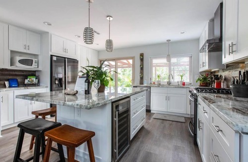 Loma Alta House | Oceanside Jungalow, 5 Minutes from the Beach!
