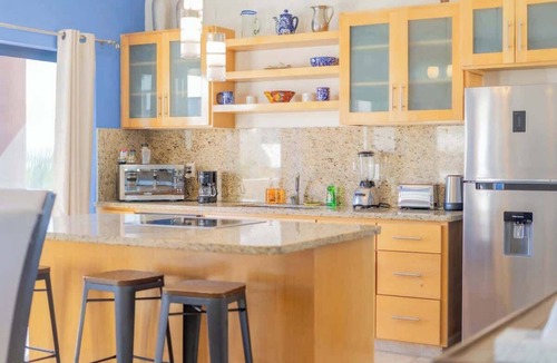 La Ventana Condo | Oceanview condo w Resort amenities, Steps to Beach