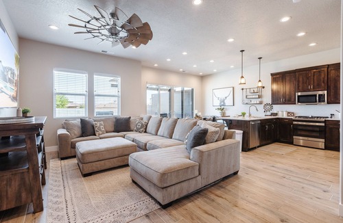 Ivins House | Ocotillo Springs Resort 70: Private Pool, Hot Tub, and Community Amenities