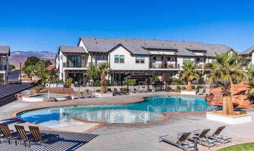 Ivins House | Ocotillo Springs Resort 47 Brand New Home-Private Hot tub BBQ Grill Ping Pong with Resort Pool