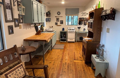 Blue Cabin | Off-Grid Cabin w/Meadow in White Mountains. 45m from Alpine near Black River