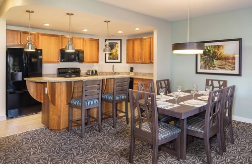 Windsor Resort | OFFICIAL LISTING | Worldmark Windsor 2BR Pool, Spa, nearby wineries and hiking