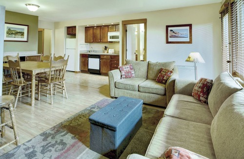Bend Resort | OFFICIAL LISTING | WorldMark Bend - Seventh Mountain Resort 1BR w/Pool & More!