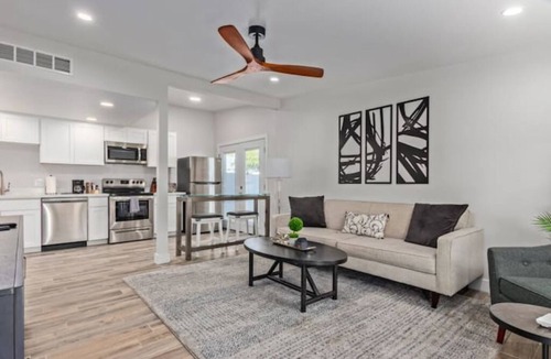 Southwest Village Apartment | Old Town Scottsdale unit 2