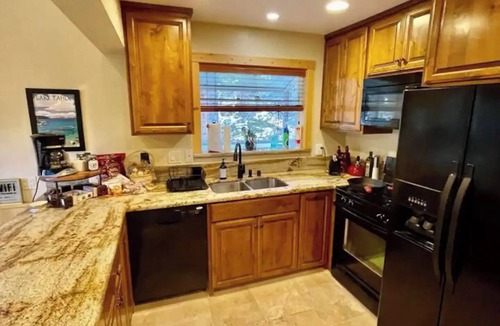Tahoe Village Condo | Olympic House A quiet 5 star stay by Tahoe Rim Trail away from the summer crowds