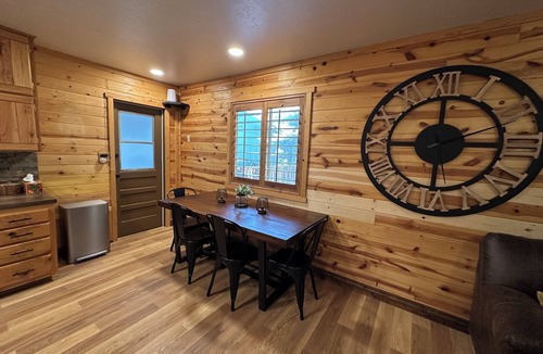Christopher Creek Cabin | Once Upon a Creek: Newly Renovated Cozy Cabin In The Pines w/Patio Play Area