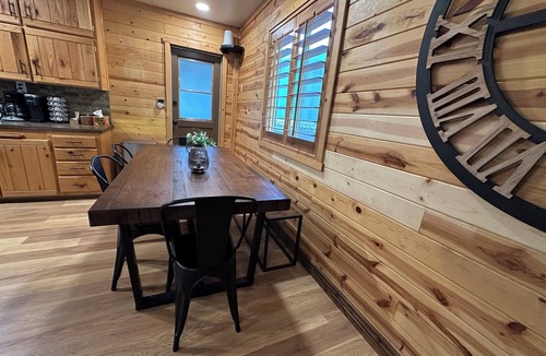 Christopher Creek Cabin | Once Upon a Creek: Newly Renovated Cozy Cabin In The Pines w/Patio Play Area