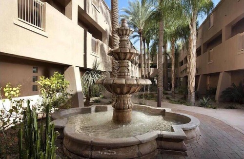 North Scottsdale Resort | One bedroom villa - three blocks from the 2020 Phoenix Open golf course