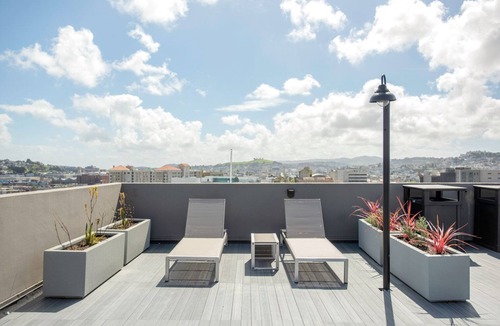 Civic Center Apartment | Open Hayes Valley Studio w/Rooftop, W/D, 1 min to BART by Blueground