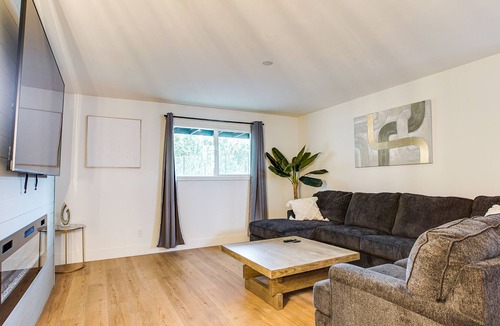 Park Scottsdale Four House | Our home is beautifully decorated with modern touches to make you feel at home