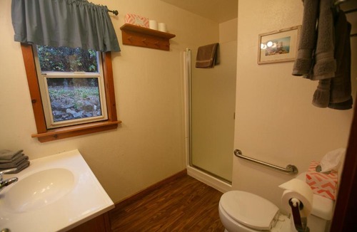 Nevada City Hotel | Outside Inn