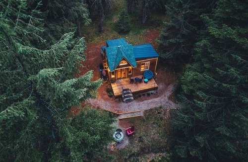 Ashland Cabin | Owl Creek Cabin Mountain Getaway near Ashland, Oregon
