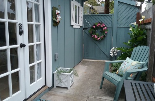 Pacific Grove House | Pacific Grove Studio/Cottage.