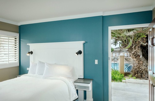 North Pacific Beach Hotel | Pacific Shores Inn on Pacific Beach