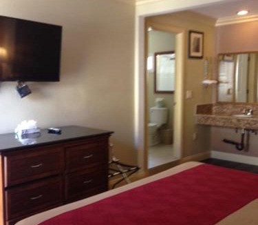 Harbor Hotel | Pacifica Motel