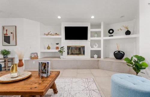 Racquet Club West House | Palm Springs Paradise Escape 3BR Pool & Spa
