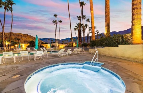 Araby Commons Condo | Palm Springs ~ Pool, Hot Tub