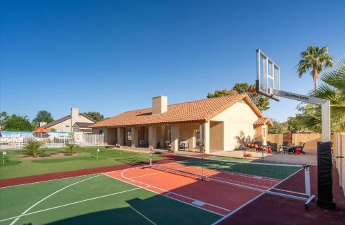 North Mountain House | Paradise Lane - Pool - Hot Tub - Sports Court