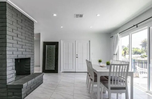 Paradise Valley House | Paradise Valley Home w/ Pool, Stunning Mountain Views, Basketball Court
