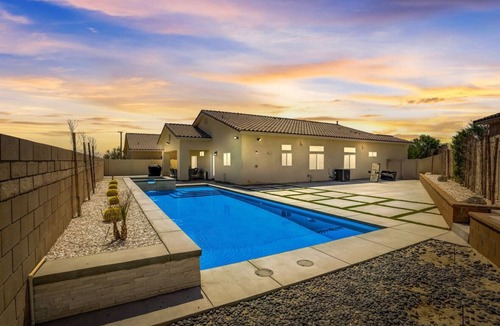 Desert Hot Springs House | Paradise Villa Palm Springs DESERTHOT SPRINGSnTake a break from reality